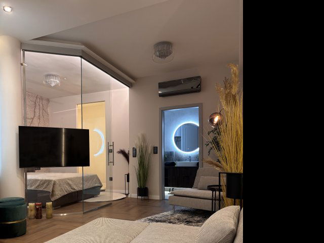 Eladó téglalakás, Budapesten, V. kerületben, Párizsi utcában