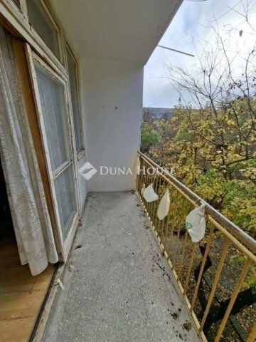 Eladó panellakás, Pécsett 39.9 M Ft, 2 szobás