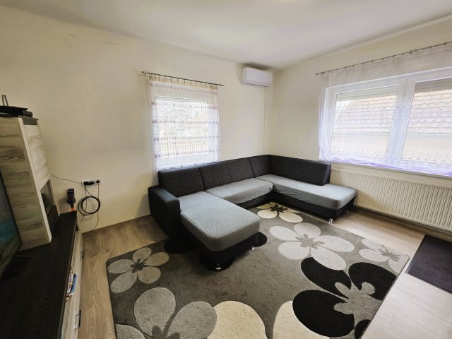 Eladó családi ház, Kiskunhalason 68 M Ft, 4 szobás