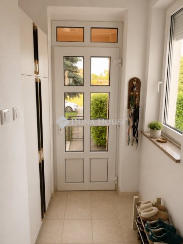 Eladó családi ház, Bólyban, Dobó utcában 135 M Ft, 6 szobás