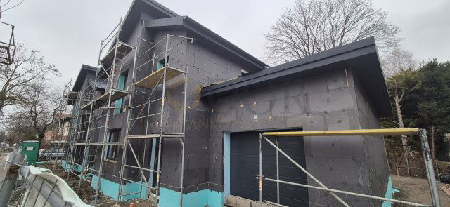 Eladó ikerház, Budapesten, XVIII. kerületben 129.9 M Ft, 4 szobás