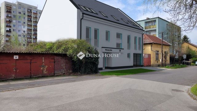 Eladó téglalakás, Nyíregyházán 48 M Ft, 2 szobás