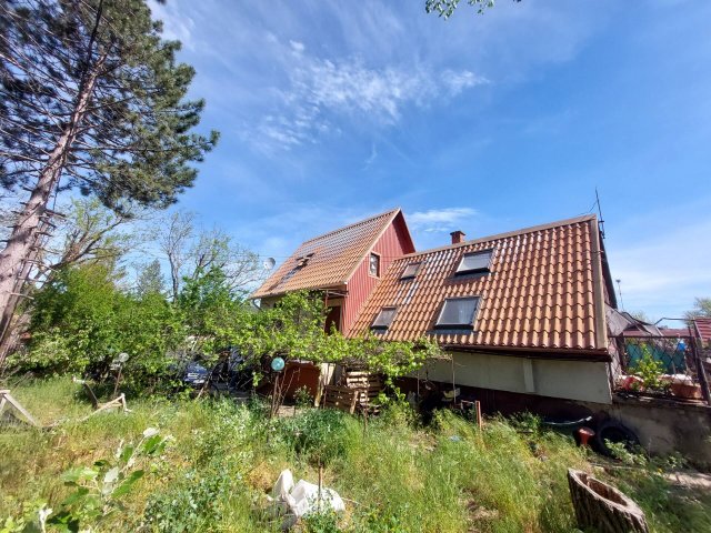 Eladó családi ház, Esztergomban 48 M Ft, 3+1 szobás