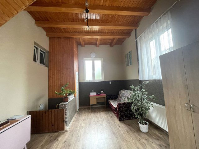 Eladó családi ház, Nyíregyházán 33.99 M Ft, 3 szobás