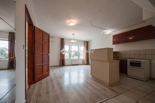 Eladó téglalakás, Budapesten, XVIII. kerületben 63.9 M Ft