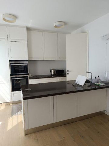 Kiadó téglalakás, albérlet, Tatán 400 E Ft / hó, 4 szobás