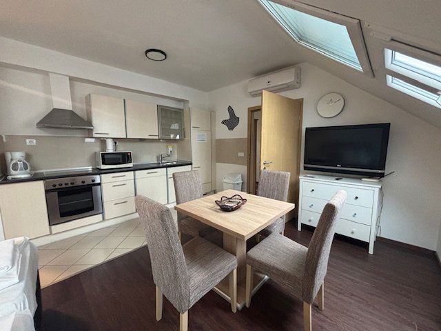 Eladó téglalakás, Budapesten, VII. kerületben 79.9 M Ft