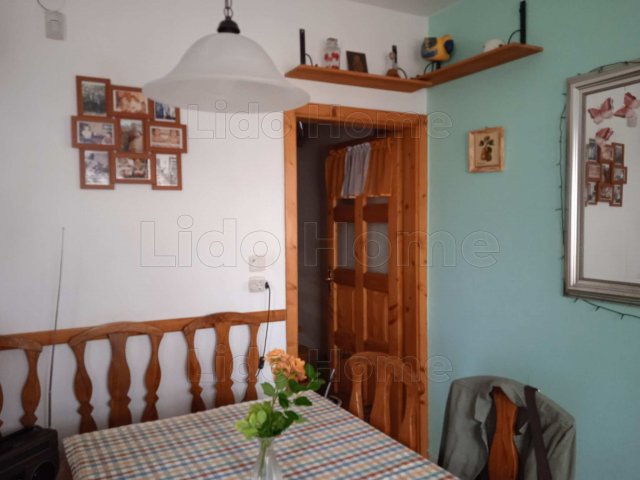 Eladó családi ház, Székesfehérvárott 72 M Ft, 3+1 szobás
