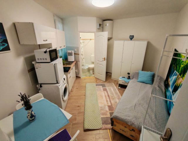 Eladó téglalakás, Budapesten, VIII. kerületben, Koszorú utcában