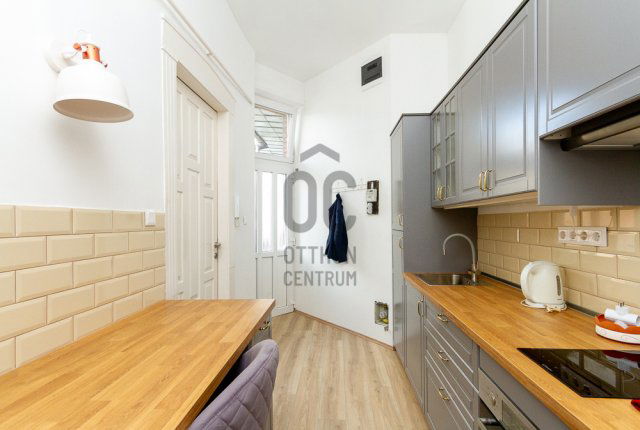 Eladó téglalakás, Budapesten, VII. kerületben 59.6 M Ft