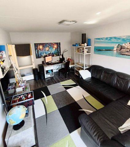 Eladó panellakás, Debrecenben 59.9 M Ft, 2 szobás