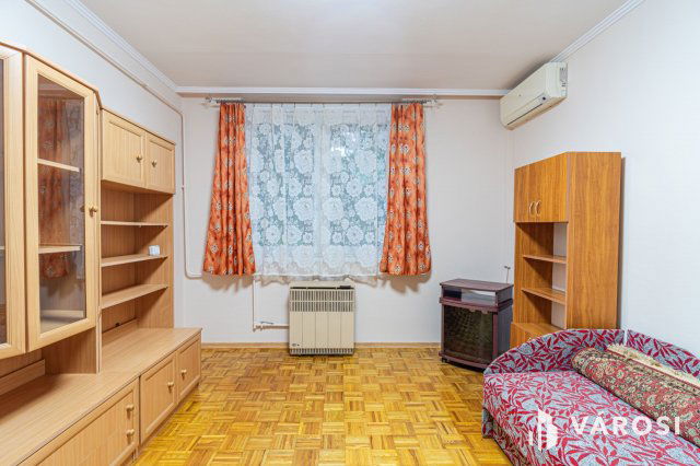Kiadó téglalakás, albérlet, Szegeden 135 E Ft / hó, 2 szobás