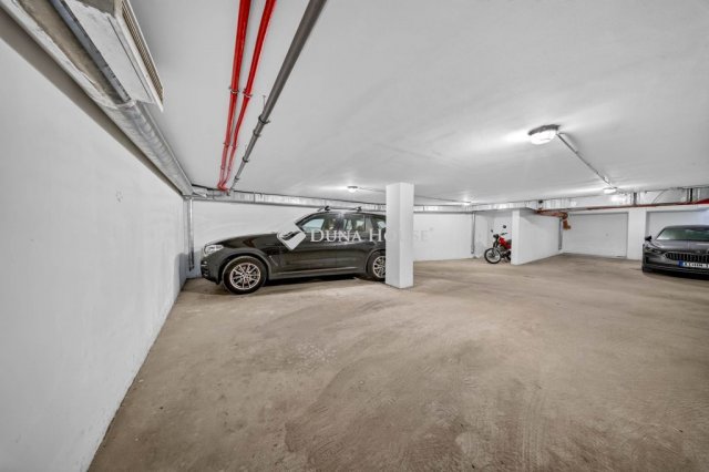 Eladó téglalakás, Budapesten, II. kerületben 350 M Ft