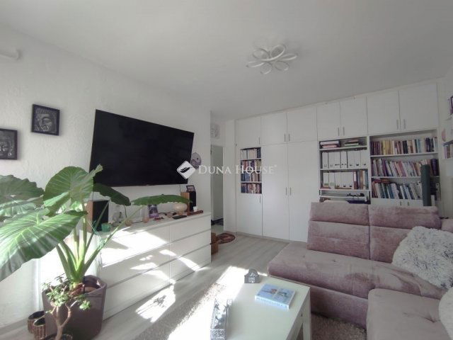 Eladó téglalakás, Budapesten, IV. kerületben 75.9 M Ft, 2 szobás