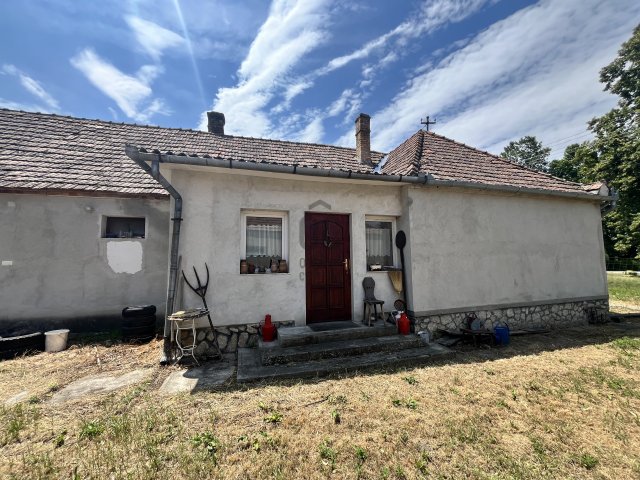 Eladó családi ház, Nemesgörzsönyön 18.9 M Ft, 2 szobás