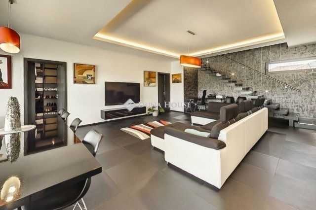 Eladó családi ház, Dabason 179 M Ft, 4 szobás