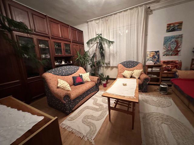 Eladó családi ház, Piliscsabán 73 M Ft, 2 szobás