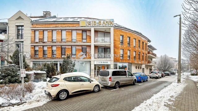 Eladó téglalakás, Siófokon 108.8 M Ft, 2 szobás