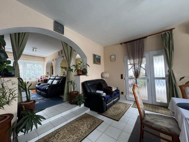 Eladó családi ház, Sármelléken 69.9 M Ft, 4 szobás