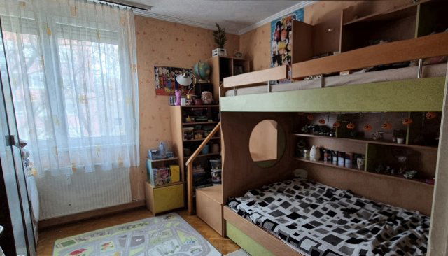 Eladó téglalakás, Budapesten, XIV. kerületben, Sárköz utcában