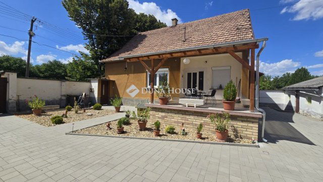 Eladó családi ház, Bácsalmáson 33.49 M Ft, 4 szobás