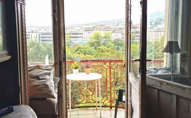 Eladó téglalakás, Budapesten, I. kerületben 268 M Ft, 4 szobás