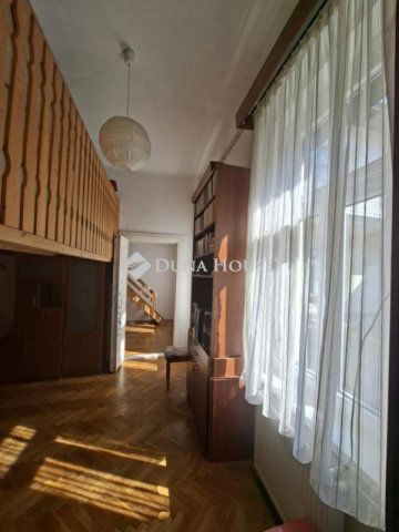 Eladó téglalakás, Budapesten, VIII. kerületben 63.9 M Ft