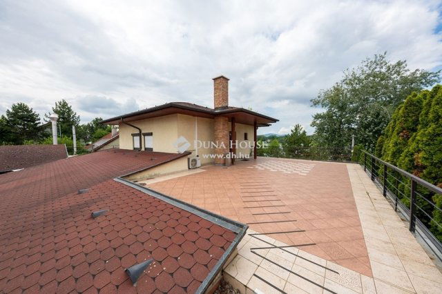 Eladó üzlethelyiség, Dunakeszin 500 M Ft / költözzbe.hu