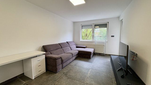 Kiadó téglalakás, albérlet, Debrecenben 270 E Ft / hó, 2 szobás