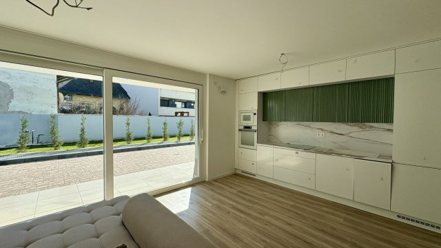 Kiadó téglalakás, albérlet, Debrecenben 450 E Ft / hó, 3 szobás