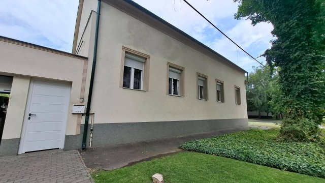 Eladó családi ház, Nyíregyházán 138.99 M Ft, 3+1 szobás