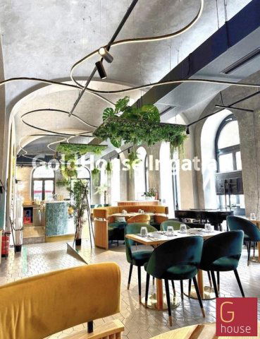 Kiadó üzlethelyiség, Budapesten, V. kerületben 7500 E Ft / hó