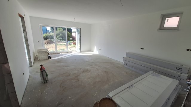 Eladó téglalakás, Gödöllőn 79.5 M Ft, 3 szobás