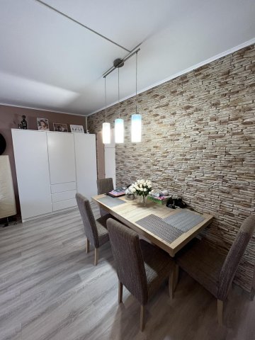 Eladó panellakás, Várpalotán, Jókai utcában 57.9 M Ft