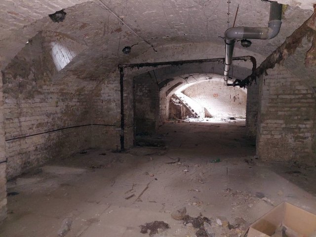 Eladó ipari ingatlan, Budapesten, VIII. kerületben 31.9 M Ft