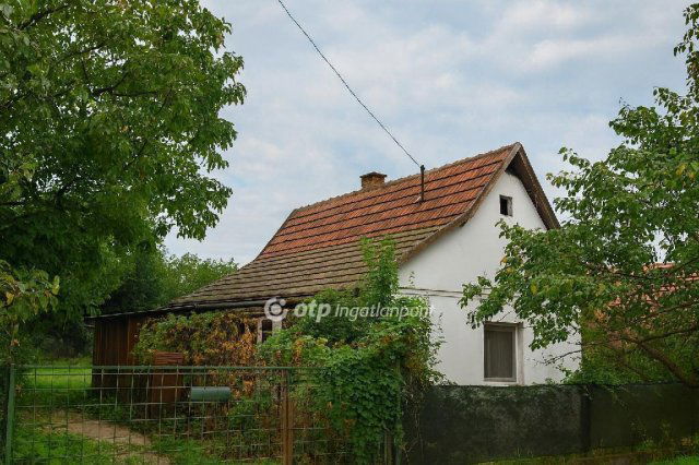 Eladó családi ház, Dömsödön 21 M Ft, 2 szobás