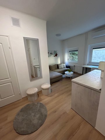 Kiadó téglalakás, albérlet, Pécsett, Kálvin utcában, 2 szobás