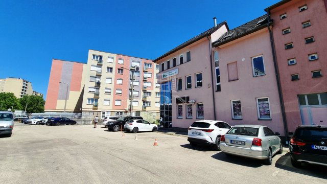 Kiadó üzlethelyiség, Székesfehérvárott 350 E Ft / hó