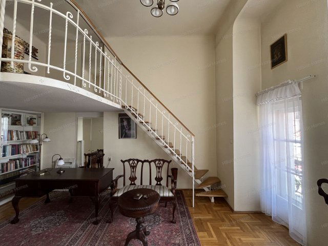 Eladó téglalakás, Budapesten, V. kerületben 198 M Ft, 2 szobás