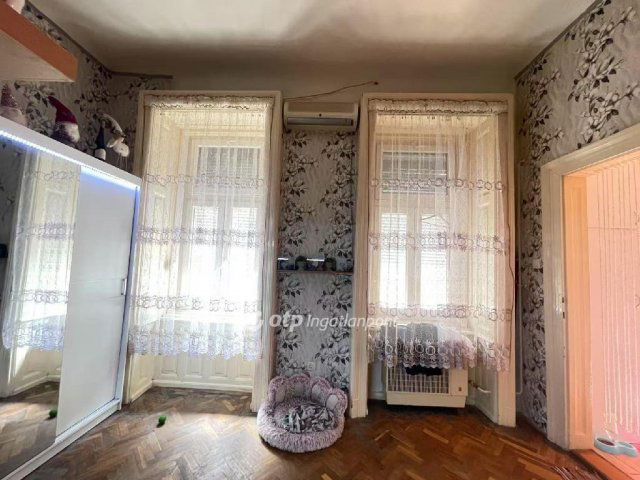Eladó téglalakás, Budapesten, VIII. kerületben 41.99 M Ft