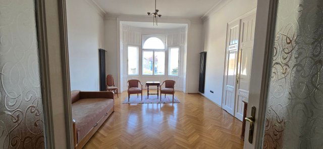 Eladó téglalakás, Budapesten, VI. kerületben 124.9 M Ft