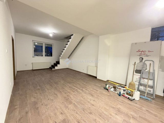 Eladó téglalakás, Budapesten, XX. kerületben 79.9 M Ft, 3 szobás