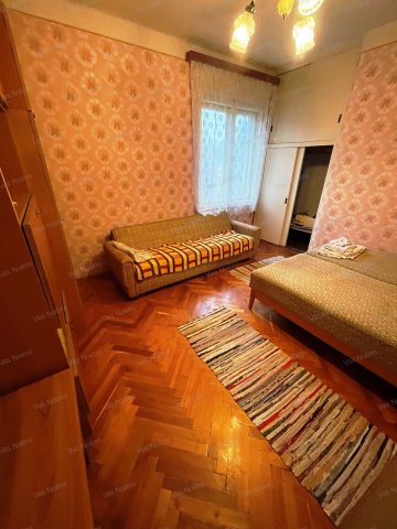 Eladó családi ház, Balatonfenyvesen 39.5 M Ft, 2 szobás