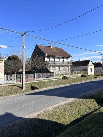 Eladó családi ház, Taranyon 12.9 M Ft, 6 szobás