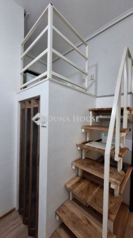 Eladó téglalakás, Budapesten, VIII. kerületben 82.2 M Ft