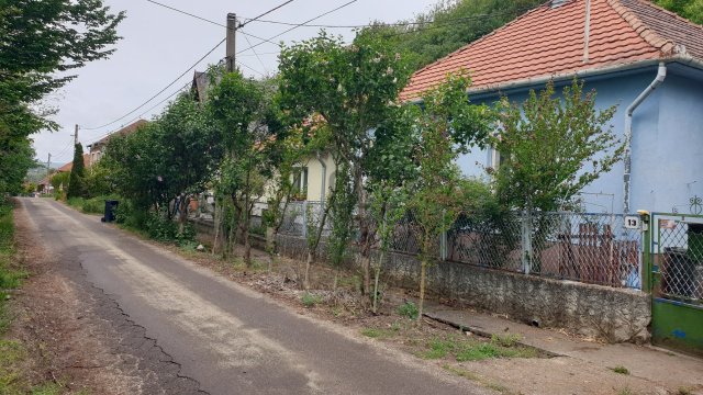 Eladó családi ház, Ózdon 11 M Ft, 3 szobás