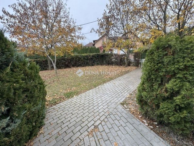 Eladó téglalakás, Ürömön 105 M Ft, 2 szobás