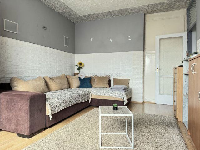 Eladó panellakás, Békésen 15.5 M Ft, 2 szobás