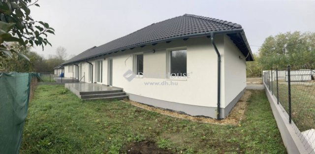 Eladó családi ház, Üllőn 76 M Ft, 4 szobás