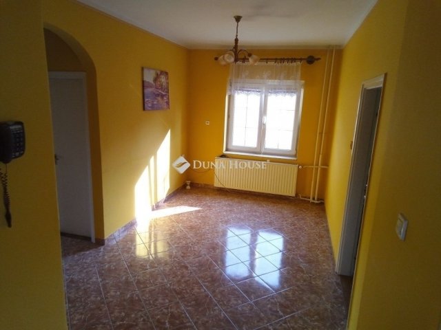 Eladó családi ház, Csákánydoroszlón 69 M Ft, 5 szobás